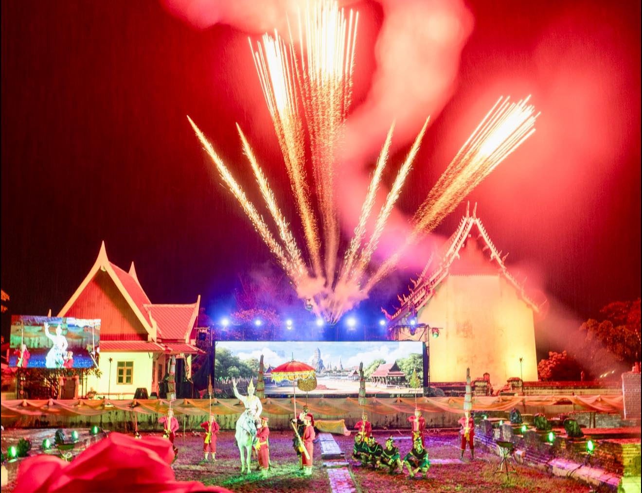 งานใหญ่งานที่ 2 ของนนทบุรี..วันนี้สุดท้ายแล้ว