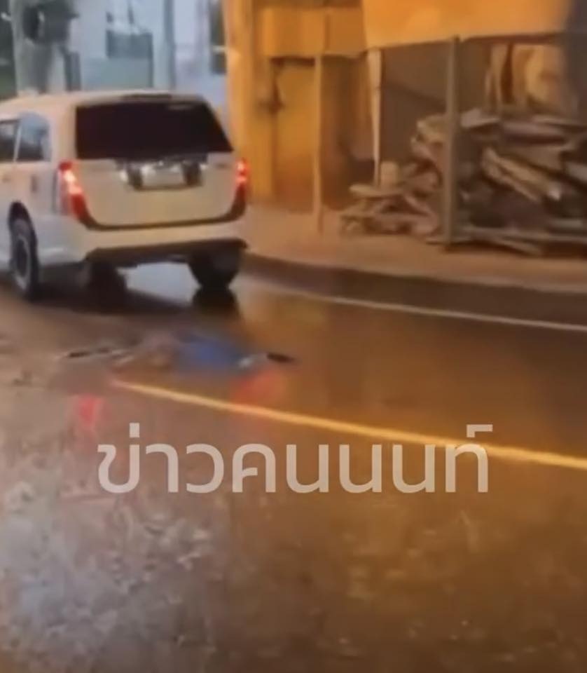 ระวัง…ตกหลุม หลุมถนนหลุมใหญ่ รถตกหลุมหลายคัน