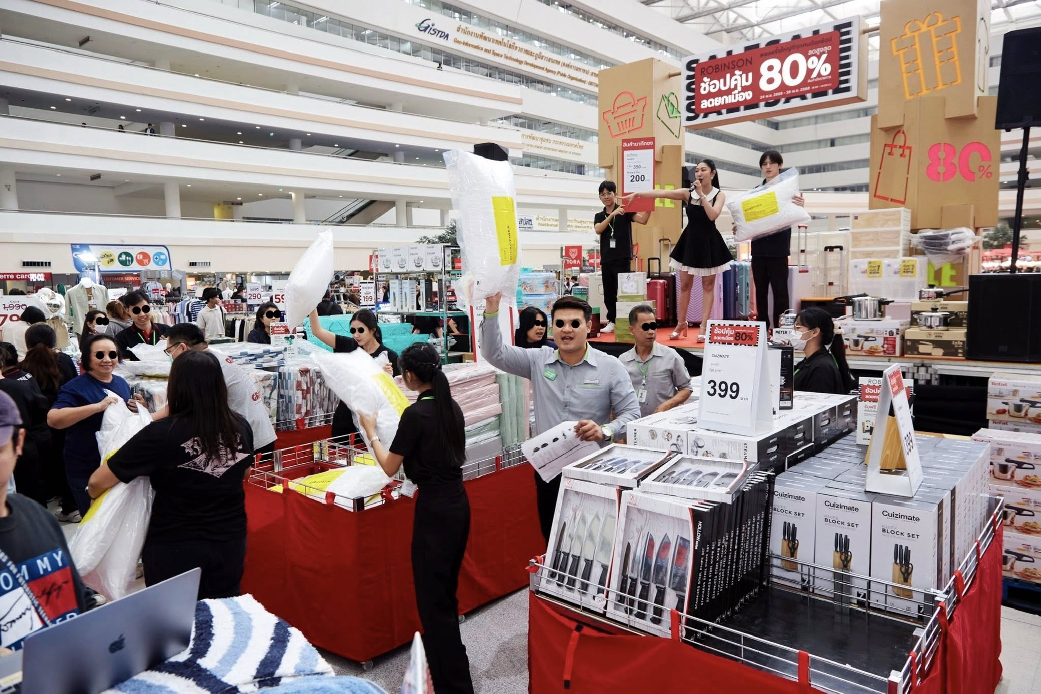 งานช้อปใหญ่และของกิน “โรบินสัน ช้อปคุ้ม ลดยกเมือง” ลดสูงสุด 80%