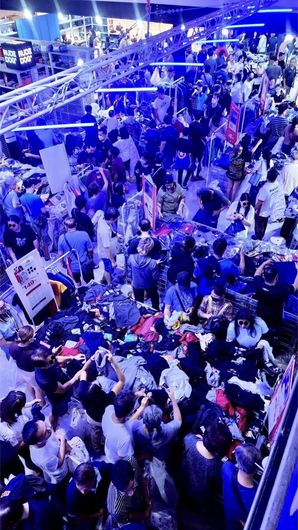 2 วันสุดท้ายรีบเล้ยย-คนก็เยอะแท้ RUDEDOG FAIR 2025 ลดล้างสต๊อก