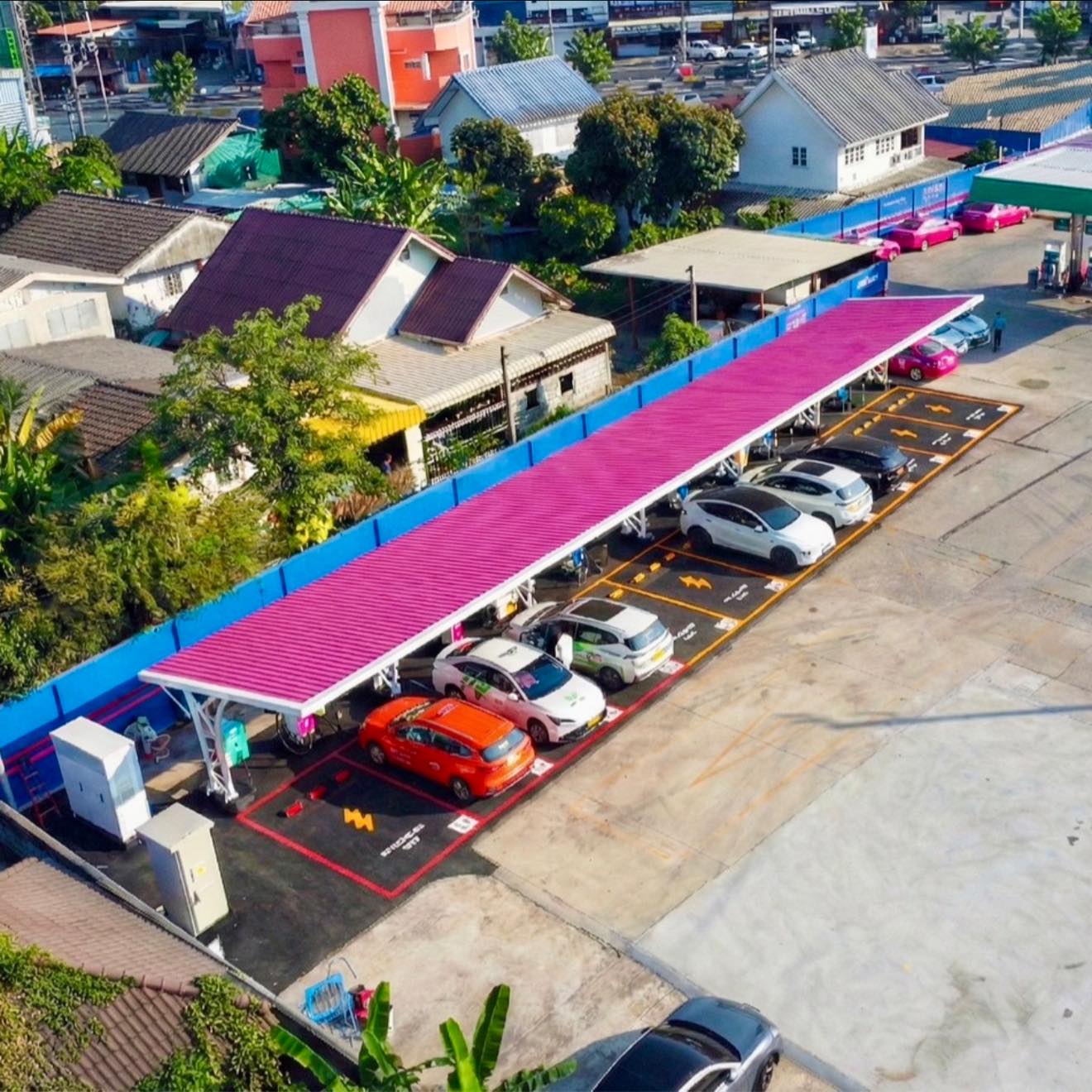 รู้อ่ะยัง นนทบุรีมี “จุดชาร์จรถไฟฟ้า” แห่งใหม่แล้วๆๆ