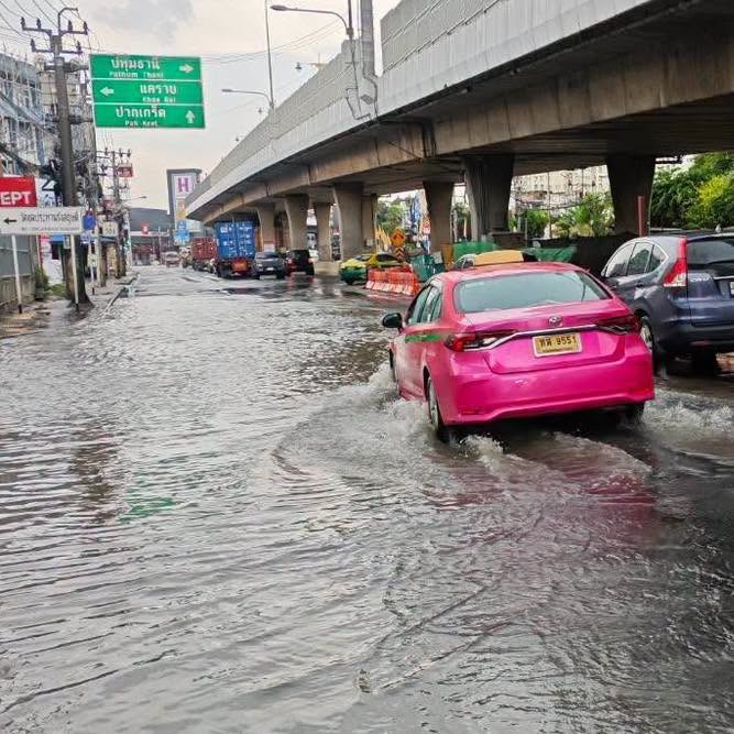 อัปเดต น้ำท่วม รอระบาย หลัง ฝนตกหนัก นนทบุรี 3 ต.ค. 69